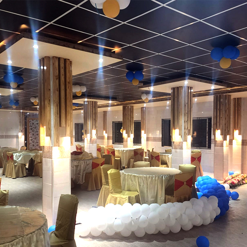 Fun boat rides on the water